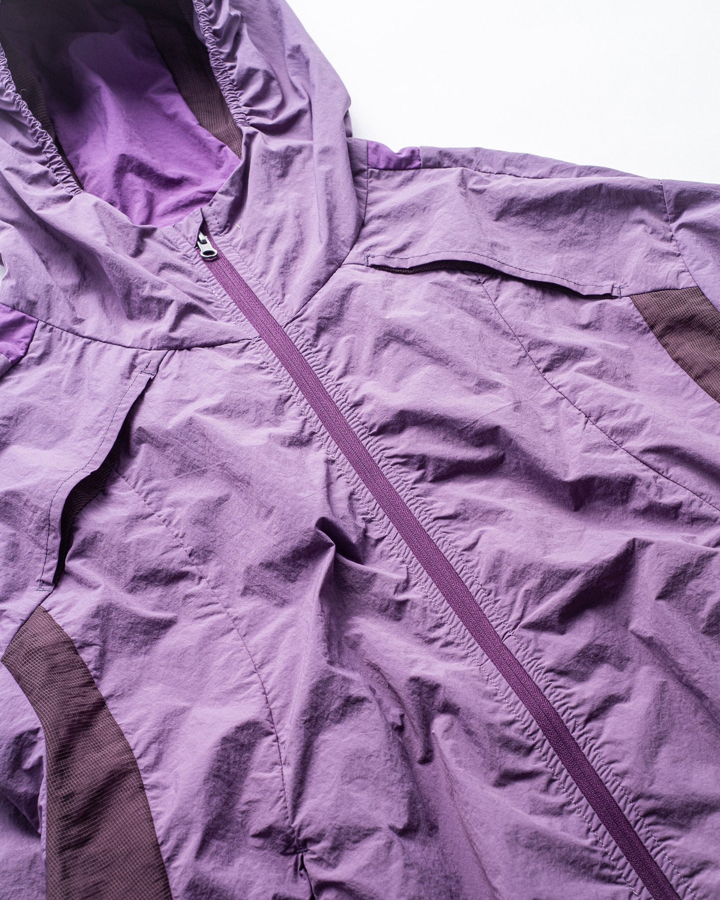 Spark - Vented Windbreaker - Plum