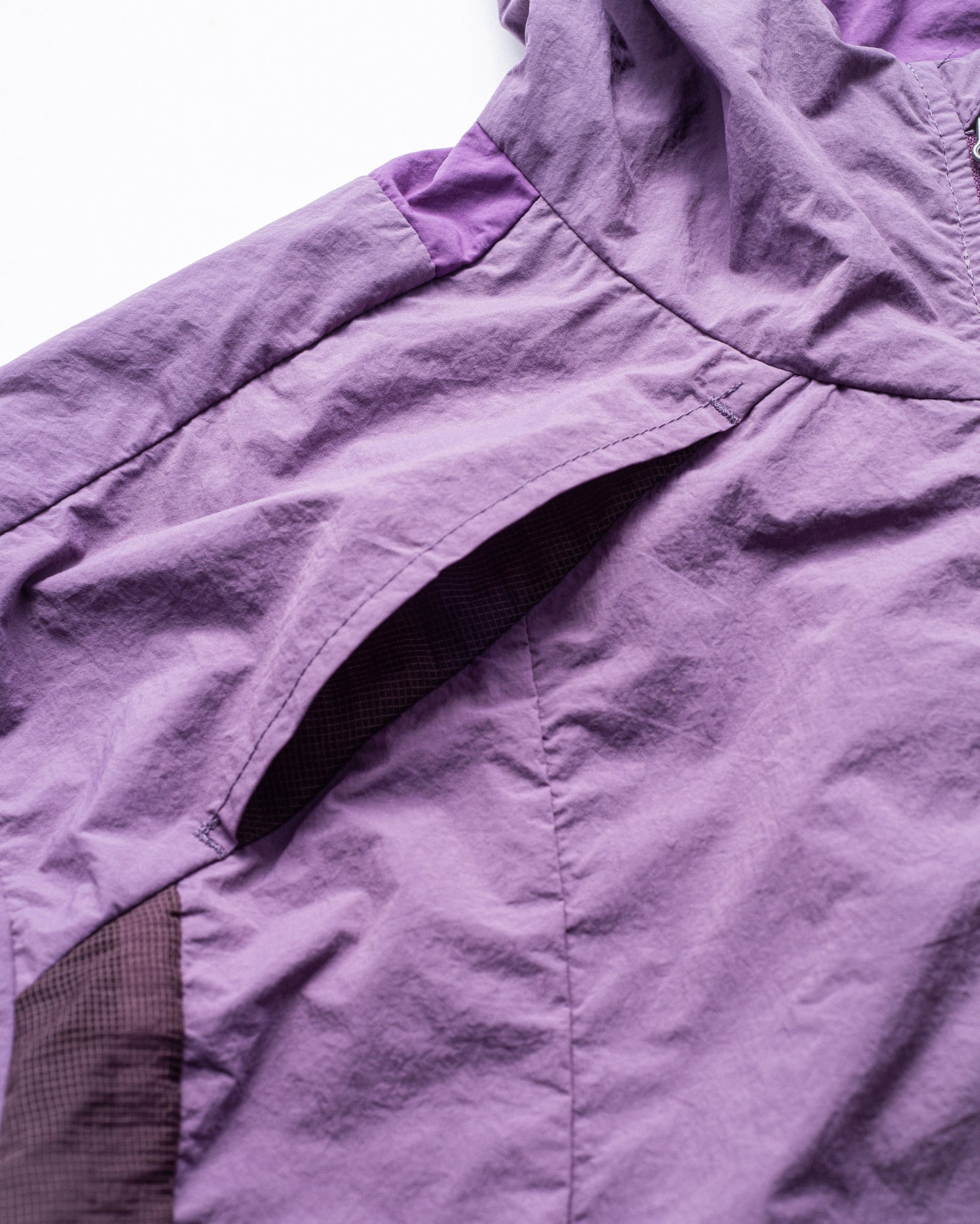 Spark - Vented Windbreaker - Plum