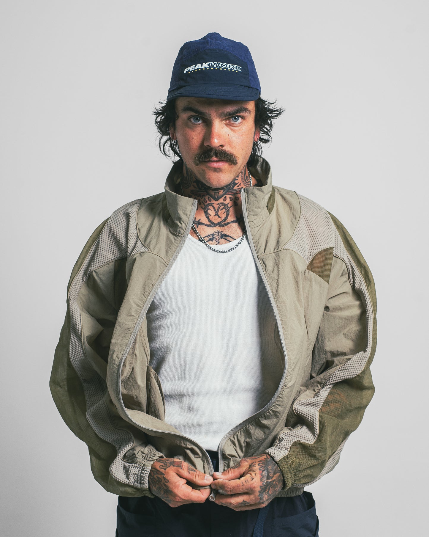 Bolt - Panelled Running Jacket - Stone / Khaki