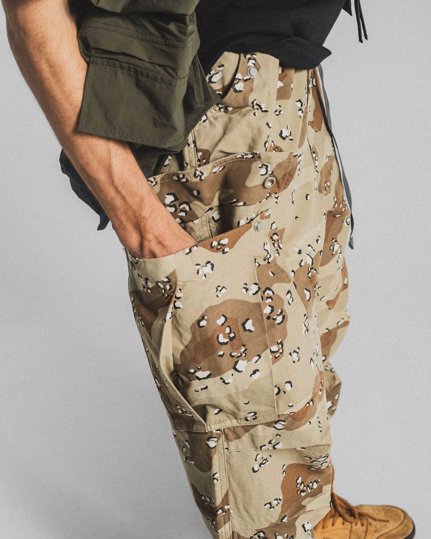 Hiro - Camo Cargo Pant