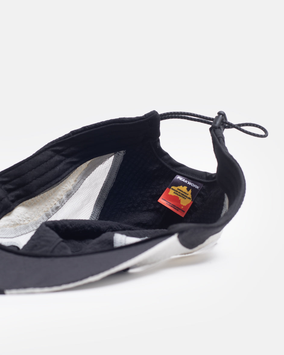 Scanner Panelled Cap  - Black / Moon Grey