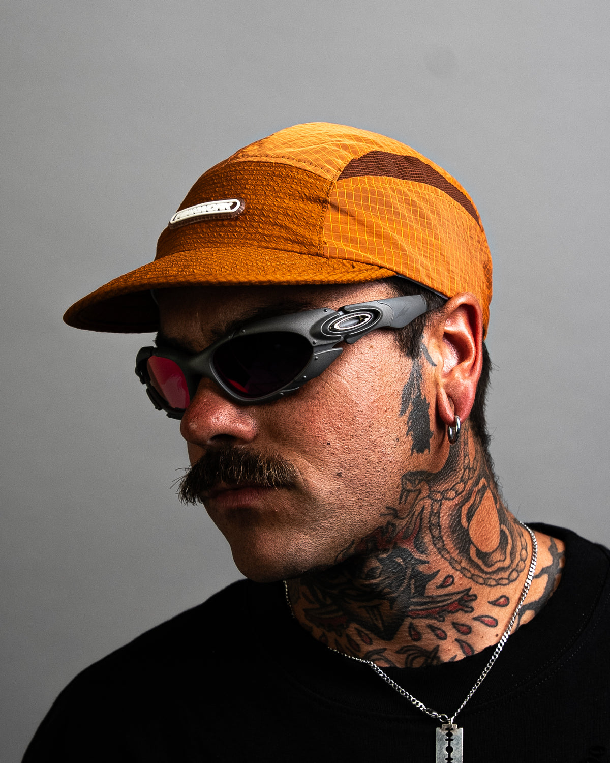 Skid- Packable Running Cap - Red Earth